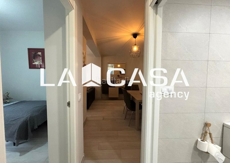 Foto f7e54e3c-326b-4d41-bbff-bf06c2e88fcf. Pis a Aiora Valencia