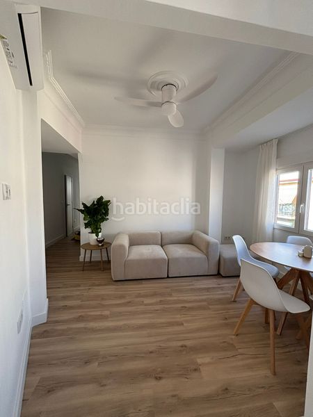 Foto 1abedaa4-c044-4078-9ac2-a84c5a84af09. Pis a L´Amistat Valencia