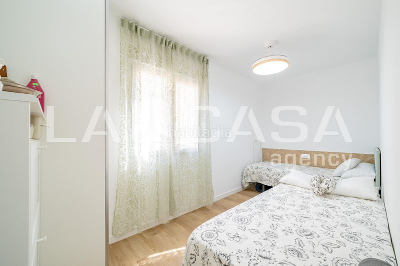 Foto 55a10bb8-d1a6-4243-88ba-ad582bcb7659. Pis a L´Amistat Valencia