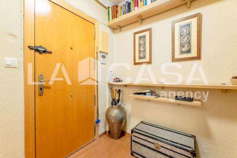 Foto aba87d25-0df0-4bc2-b99e-46233b93d234. Pis a Ciutat Jardí Valencia