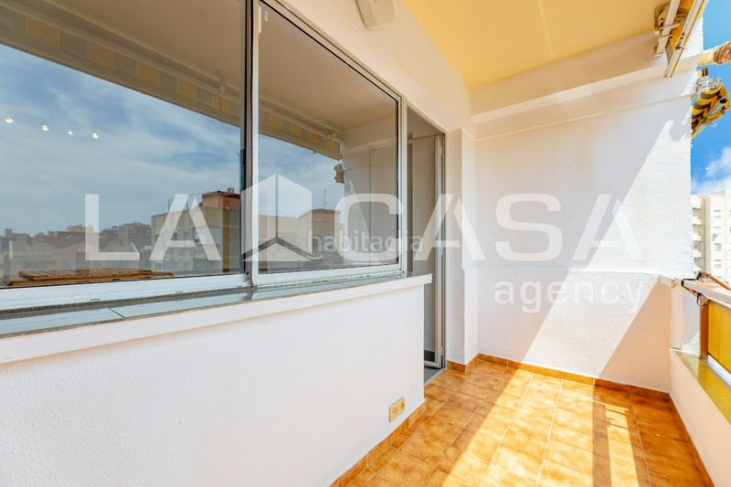Foto 0b30a48c-f512-487d-9c20-df80958df0d6. Pis a L´Amistat Valencia