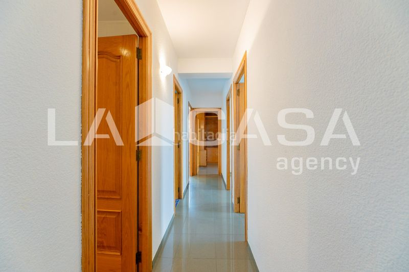 Foto 1c363e73-9784-443c-ac09-c34736593802. Pis a L´Amistat Valencia
