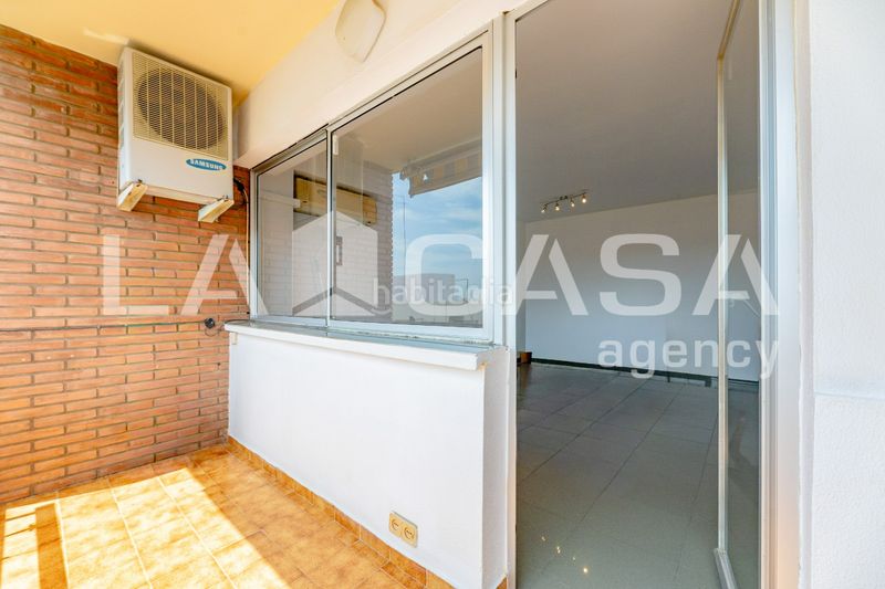 Foto 1d0f0e24-8013-448b-a6af-359ede3684d7. Pis a L´Amistat Valencia