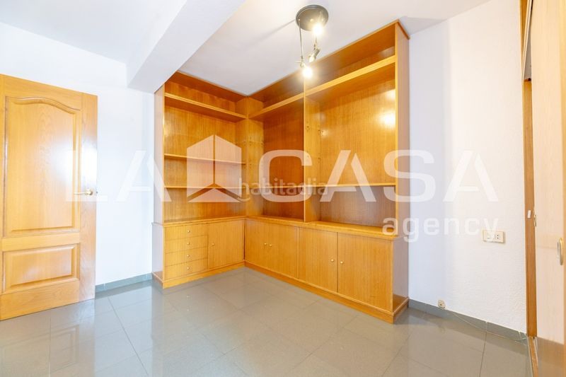 Foto 983c3f84-d408-4372-a8fa-4b63b9633dcb. Pis a L´Amistat Valencia