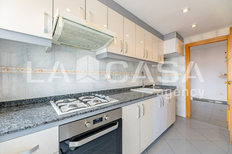 Foto b393053a-3854-44b6-9f0d-5577fce477fe. Pis a L´Amistat Valencia