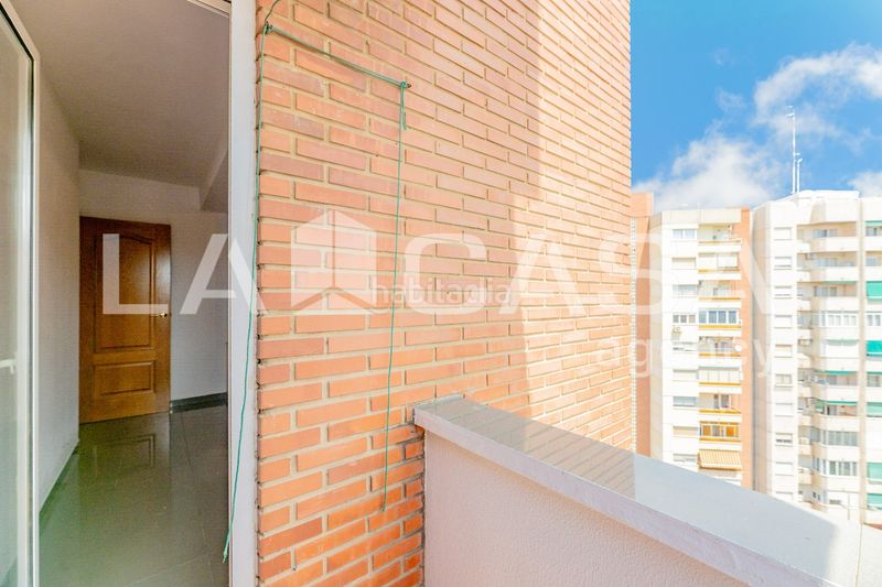 Foto b79a1440-d5c3-499c-9b28-6510791ee2db. Pis a L´Amistat Valencia