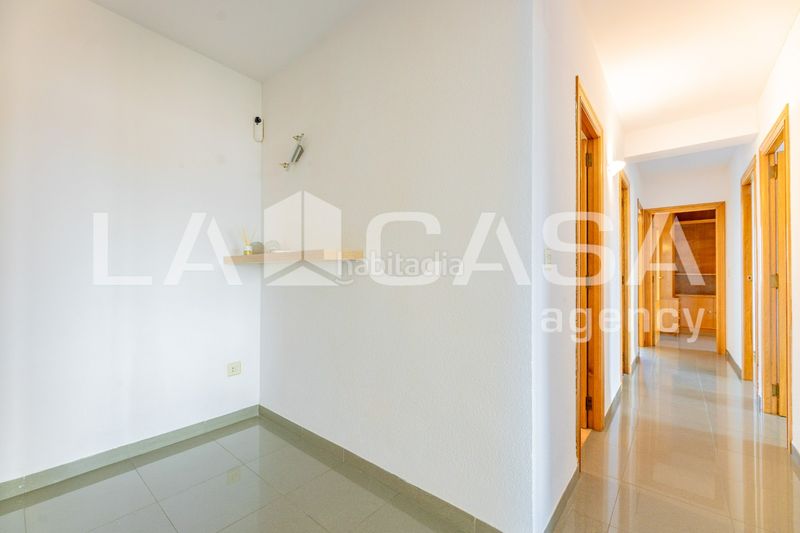 Foto c1e7c2ee-19d9-4f6c-85f4-63e73c9b03ad. Pis a L´Amistat Valencia