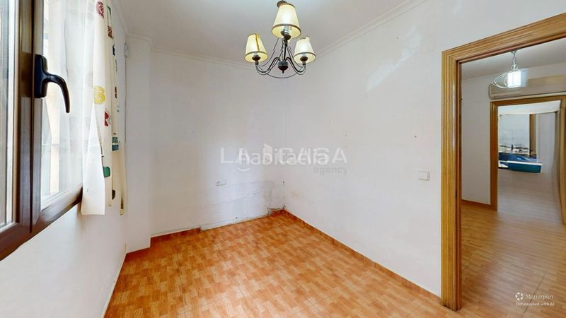 Foto 67759f40-24a9-4ae8-a201-e7a3b28215b5. Pis a Torrefiel Valencia