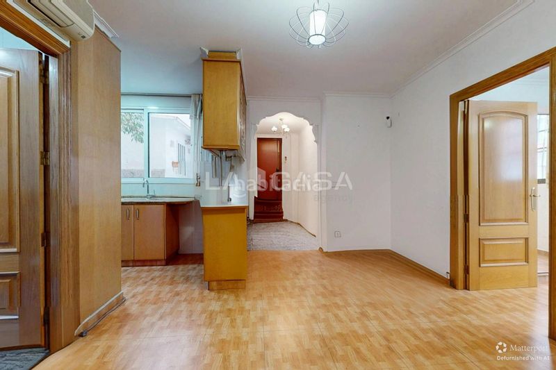 Foto a8f2b97a-b7ba-4818-9945-d30ee4396e58. Pis a Torrefiel Valencia