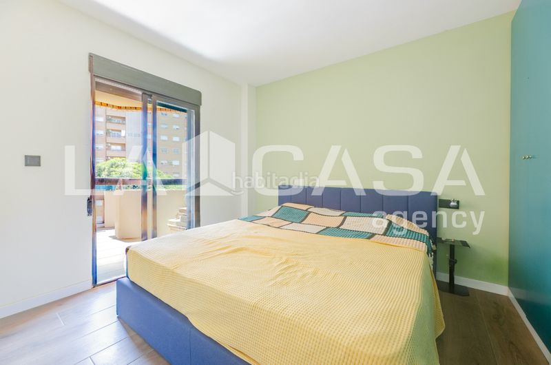 Foto b67bc352-a64f-46dc-80d9-d3d4ac492116. Pis a Tres Forques Valencia