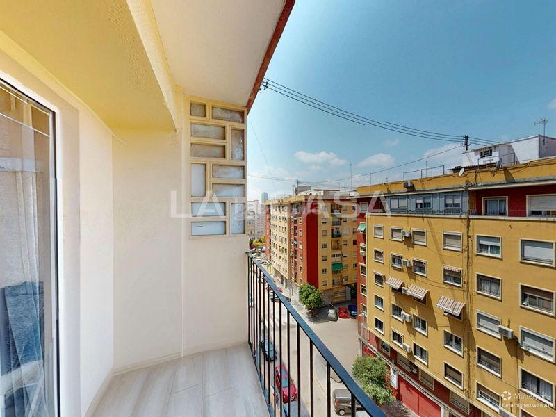 Foto b87bbea1-f478-4945-bf48-d737e597726b. Pis amb calefacció a Aiora Valencia