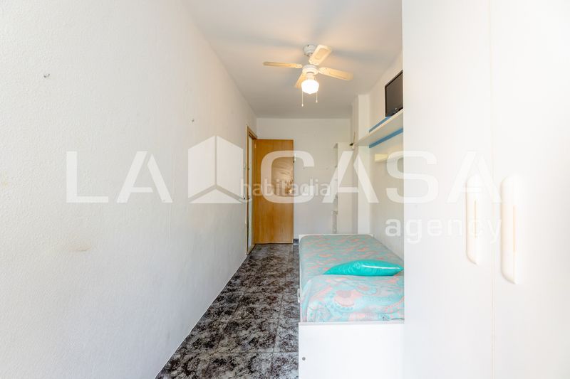 Foto a7c6d178-35b6-499d-aada-805b785952cf. Pis a Penya-Roja - Avda. Francia Valencia