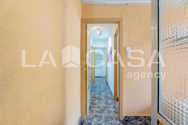 Foto fae493a5-ec9b-49e4-b442-6070fbeaaa21. Pis a Penya-Roja - Avda. Francia Valencia