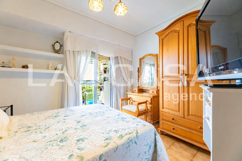 Foto 85417b87-98a0-472f-9752-90b0198b88b0. Pis a Trinitat Valencia
