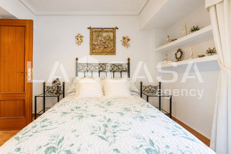 Foto d0a60191-53e5-4d26-bcfa-da8133004c11. Pis a Trinitat Valencia