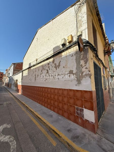 Foto 292dbd63-f357-4e28-95c3-e57ba508428f. Semi detached house in Rafelbunyol