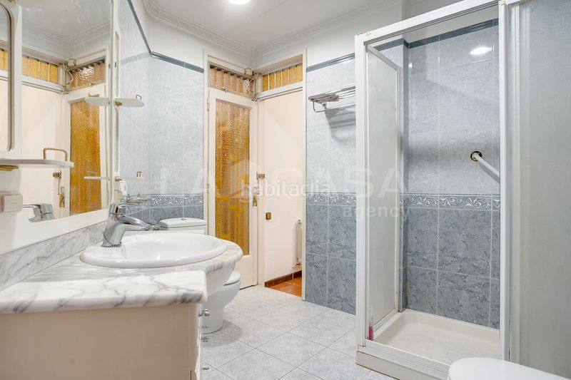 Foto 014f5734-33a1-4258-b841-4526968454f0. Piso en Beteró Valencia