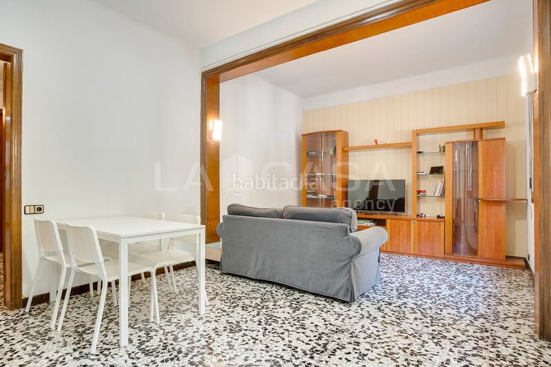 Foto cf8df782-3c4c-4601-a401-fb66d33201a1. Piso en Beteró Valencia