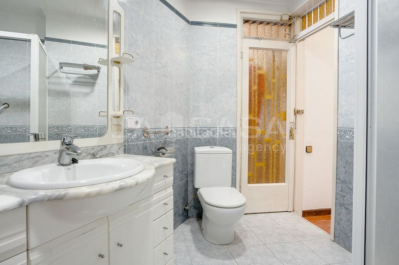 Foto f78be2a5-61b0-49db-a9d0-bd79cfe07867. Piso en Beteró Valencia