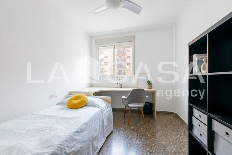 Foto cd2aea09-8776-4b26-8a56-9e8641b88474. Pis amb aparcament a Trinitat Valencia