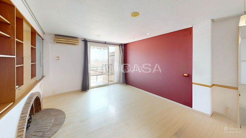 Foto f86294c7-9210-4d01-8b3a-0d93c3d1a00b. Pis a La Creu del Grau Valencia