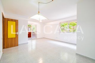 Flat  Avinguda de blasco ibáñez. Gran oportunidad en av. blasco ibañez