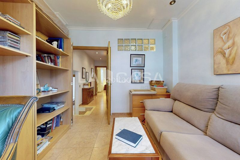 Foto 5ac82778-86f3-4686-8acd-5d1ca71be4f0. Casa adossada a El Cabanyal-El Canyamelar Valencia