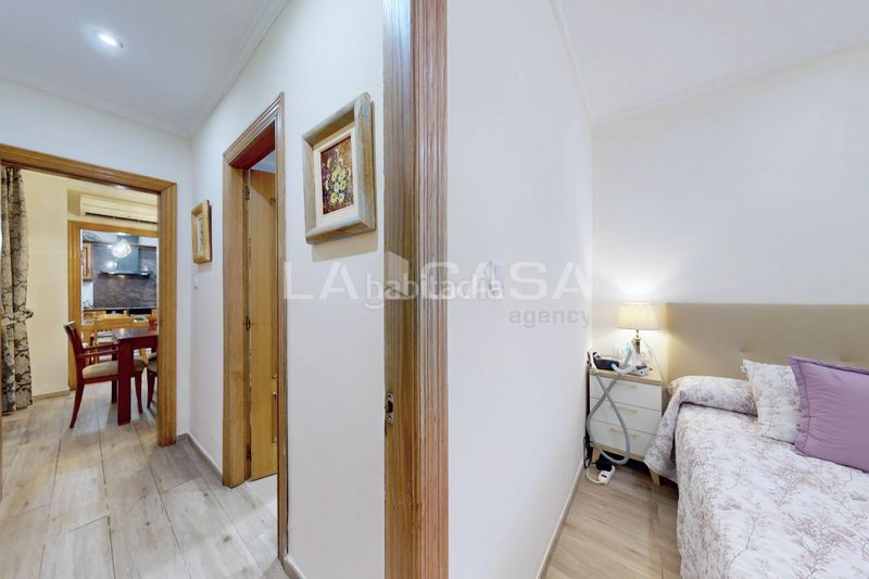 Foto 86525771-9925-4ff3-b19e-a08b5fb83cad. Casa adossada a El Cabanyal-El Canyamelar Valencia