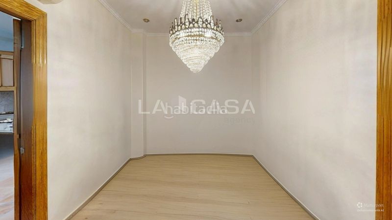 Foto c99b2958-5210-44dd-9068-23fbcd173a5f. Casa adossada a El Cabanyal-El Canyamelar Valencia