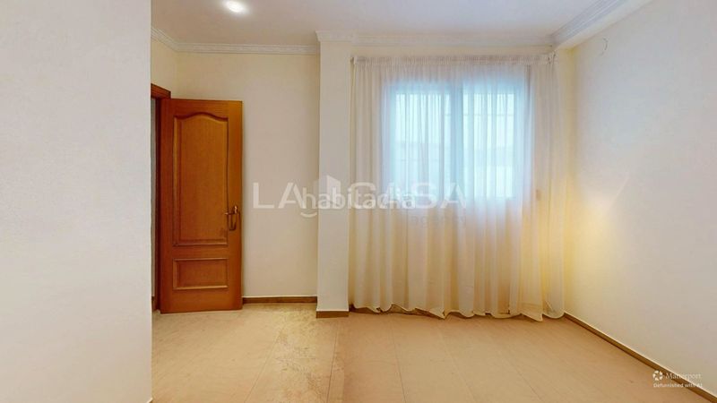 Foto e60a185b-28f8-43ed-a684-f8fc4b12ad7b. Casa adossada a El Cabanyal-El Canyamelar Valencia