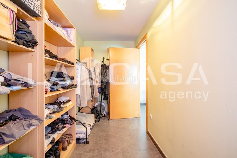 Foto 68133adf-ef5e-4bc5-aed1-91acf60a2107. Piso reformado | 3 dormitorios | balcón | exterior | muy luminoso en Paiporta