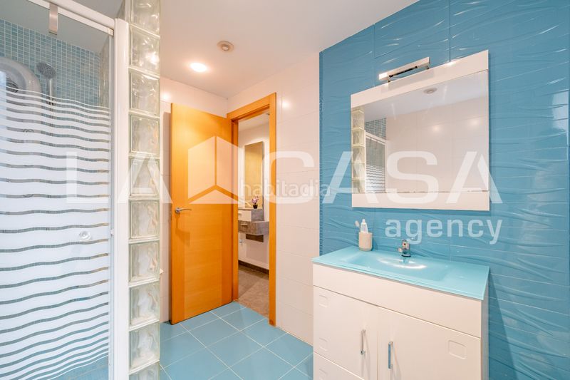 Foto b4249fcc-aae8-44e4-812c-cf6a34d4e7e7. Piso reformado | 3 dormitorios | balcón | exterior | muy luminoso en Paiporta