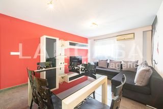 Etagenwohnung  Carrer sant joan bosco. Reformado | 3 dormitorios | balcón | exterior | muy luminoso