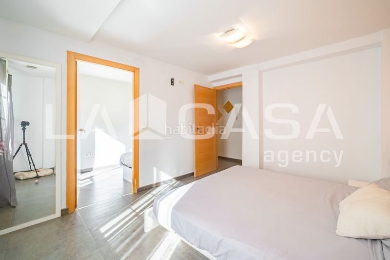Foto e3363df0-9409-4926-a842-ce526764cd42. Piso reformado | 3 dormitorios | balcón | exterior | muy luminoso en Paiporta