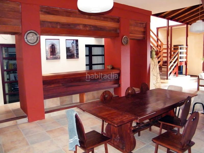 Foto 185b9471-0414-436e-8252-55ff72da849a. Masia amb piscina a Betancuria