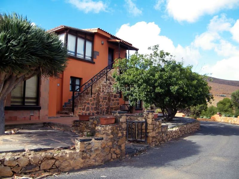 Foto 5fbe1d5a-817d-4e4e-88e0-a03413e25a29. Masia amb piscina a Betancuria