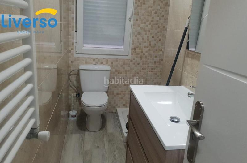 Foto e697edcd-29c5-4edc-a9f3-d2c52c85e134. Alquiler piso se alquila piso en francisco salinas ideal estudiantes o trabajadores!! en Burgos