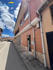 Casa a Ibeas de Juarros. Impresionante casa amplia en ibeas de juarros con múltiples posi