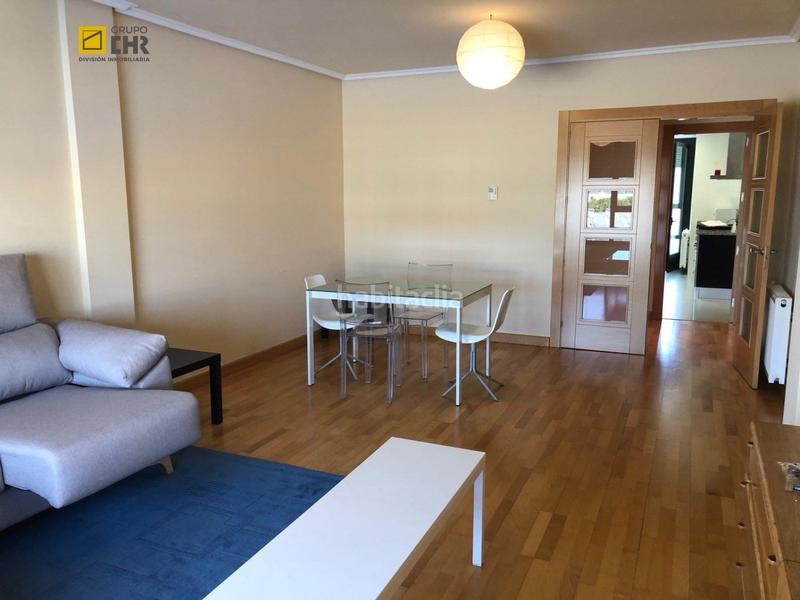 Foto 112cdc2a-6601-40da-919f-6dabd9a0af40. Location appartement avec chauffage parking dans Casco Antiguo Burgos