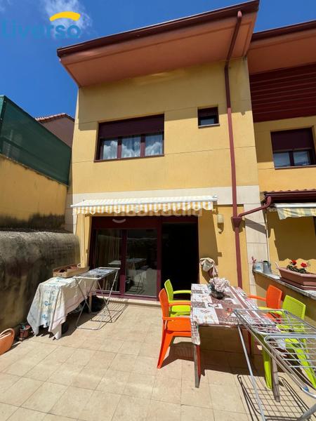 Foto 686b1b21-e560-4dbd-b3c6-90dc98516d41. Reihenhaus mit heizung parking in Villatoro Burgos