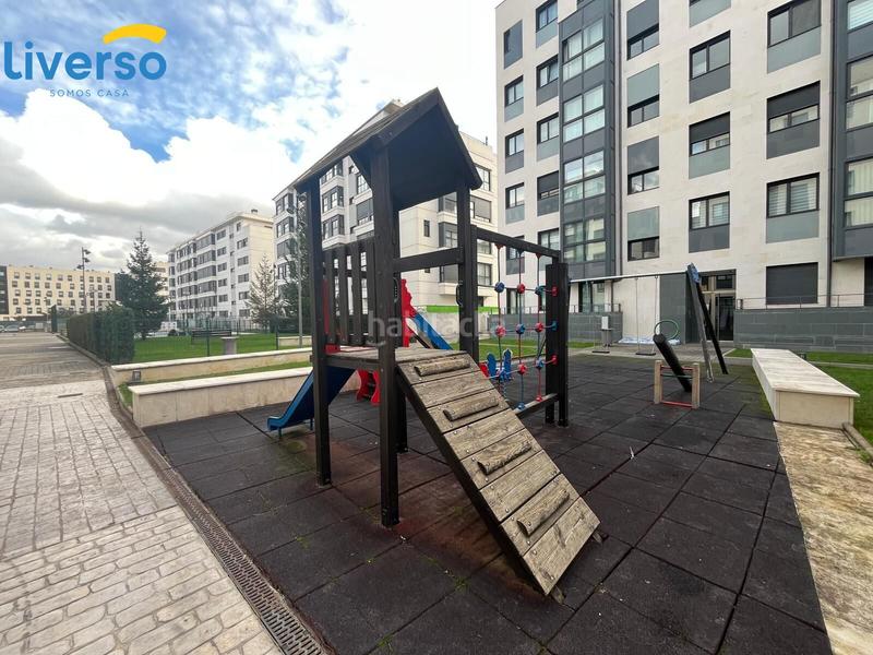 Foto 7d680644-69db-4dbb-8358-fecc5d451878. Alquiler ático apartamento con terraza y piscina en la cellophane desde 850 mes en Burgos