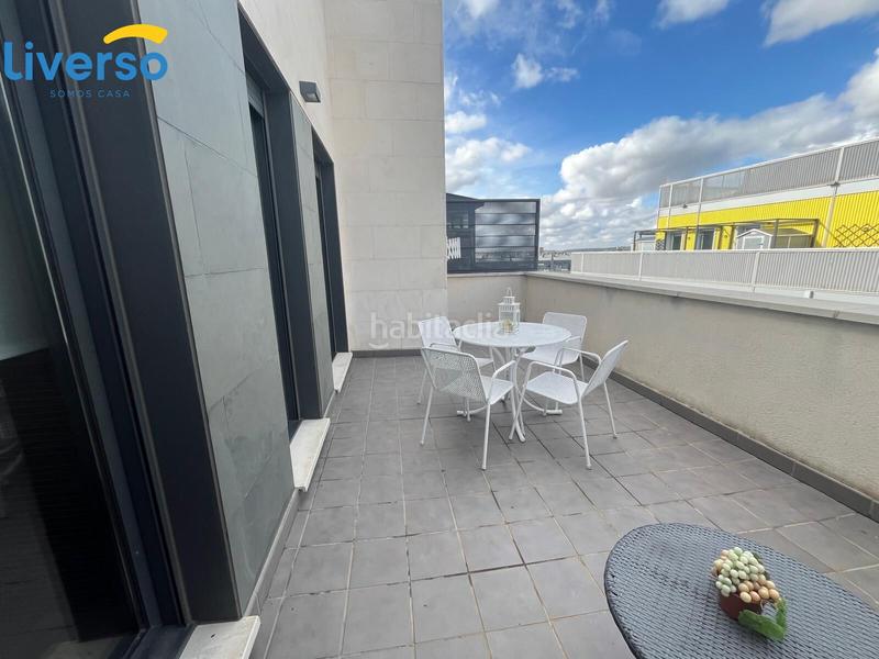 Foto 403eab91-be98-43fb-9c15-fb332d7814ae. Rent penthouse with heating parking pool in Universidad - Las Huelgas Burgos