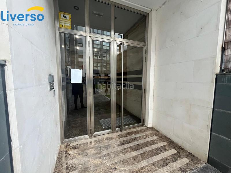 Foto 64356fd7-3053-4292-9e86-bc66e7bf1b93. Rent penthouse with heating parking pool in Universidad - Las Huelgas Burgos