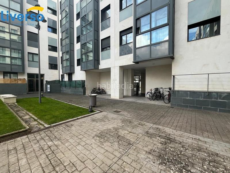 Foto 917efec2-36d0-44b4-b3ae-89d93bd3f344. Rent penthouse with heating parking pool in Universidad - Las Huelgas Burgos