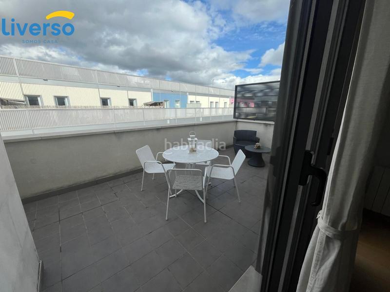 Foto 9992083f-2921-4ef4-99dd-5ef3fbff0827. Rent penthouse with heating parking pool in Universidad - Las Huelgas Burgos