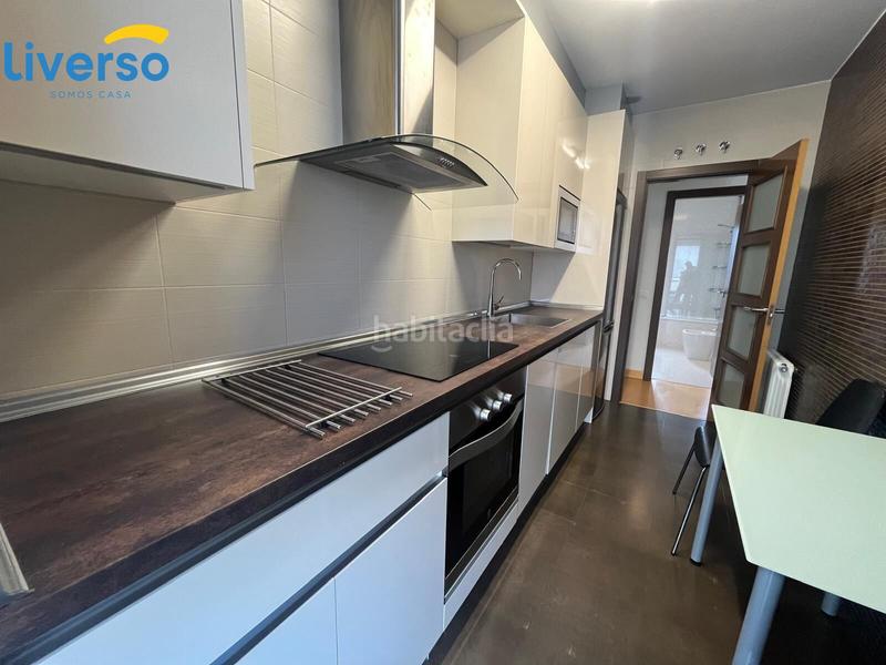 Foto d31bc831-4d50-4edc-aab4-4f5926f2aaeb. Rent penthouse with heating parking pool in Universidad - Las Huelgas Burgos