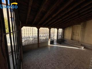 Casa adossada  Paseo puerta del monte. Excepcional casa adosada,todo lo que necesitas en un solo lugar
