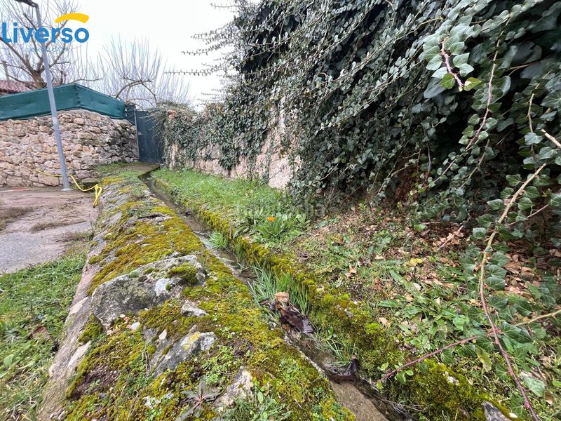 Foto 7084cc87-90ce-4673-b871-ae404880fc63. Masia a calle briviesca 3 a Quintanavides