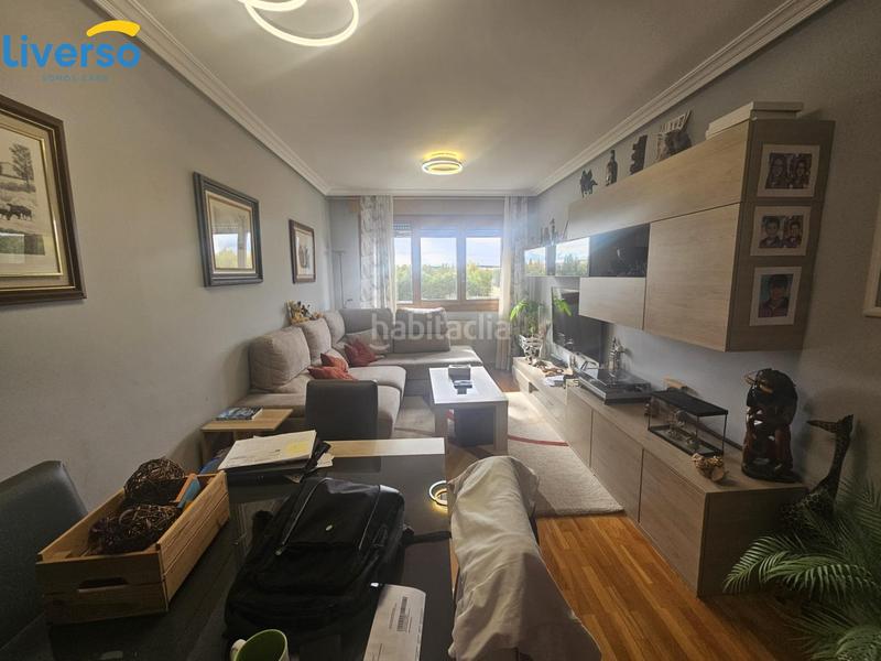 Foto 32f8ea02-8194-4c11-b573-6cfd97db0694. Pis amb aparcament a Barriada de Yagüe Burgos