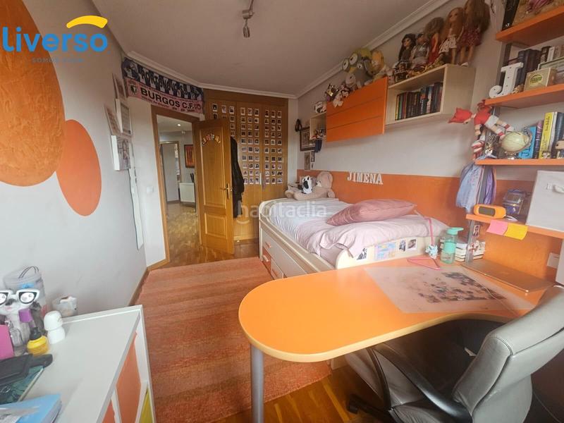 Foto 54302927-d4bb-43f8-ae85-5fe9d9af312a. Pis amb aparcament a Barriada de Yagüe Burgos